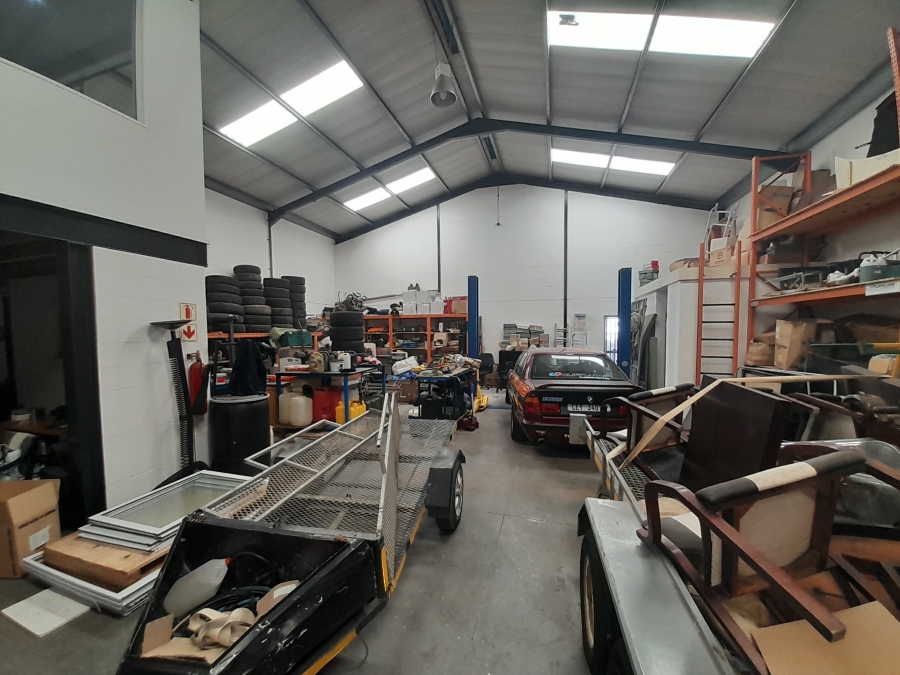 To Let commercial Property for Rent in Somerset West Business Park Western Cape